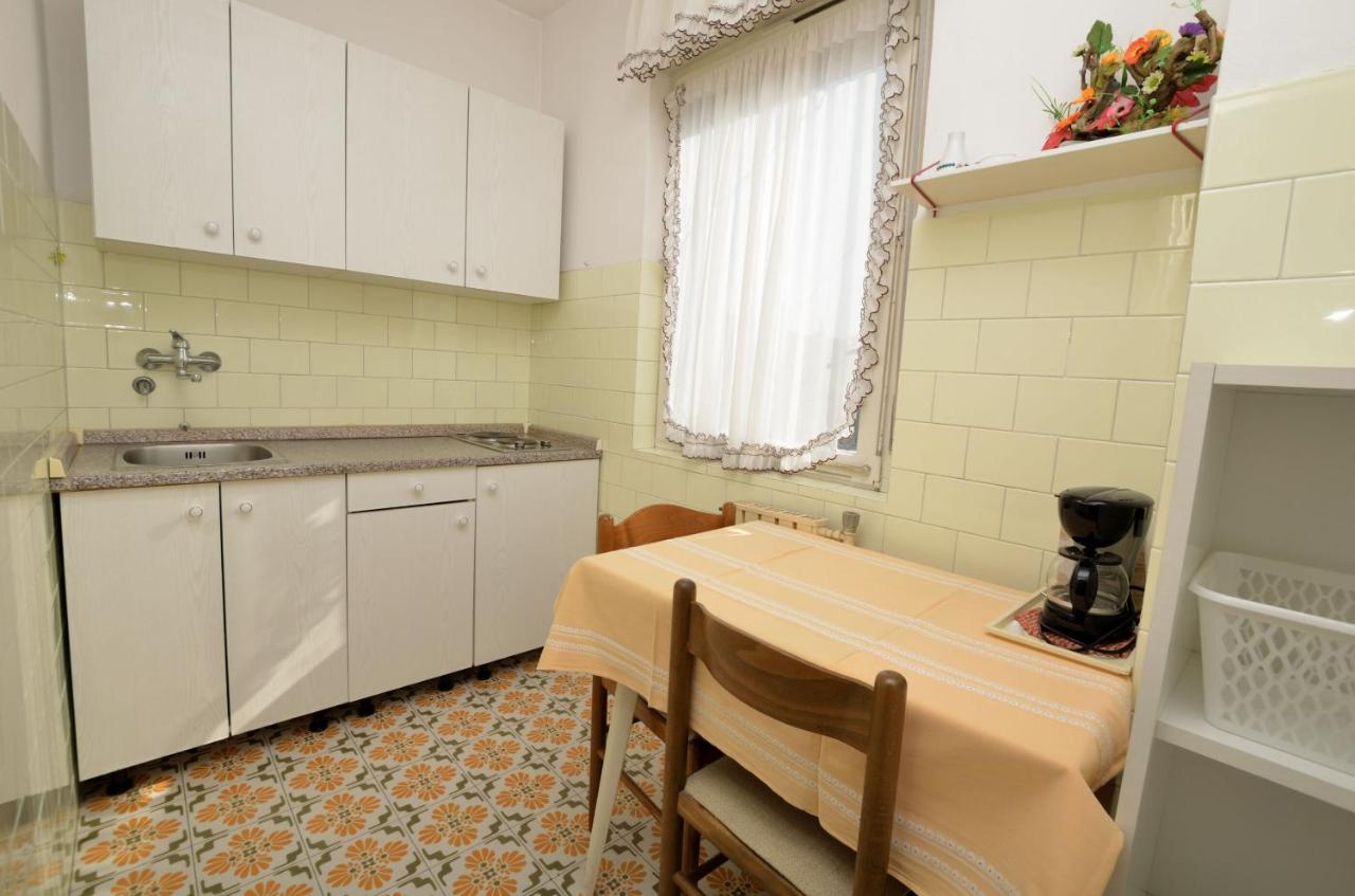 Apartment Boris Umago Esterno foto
